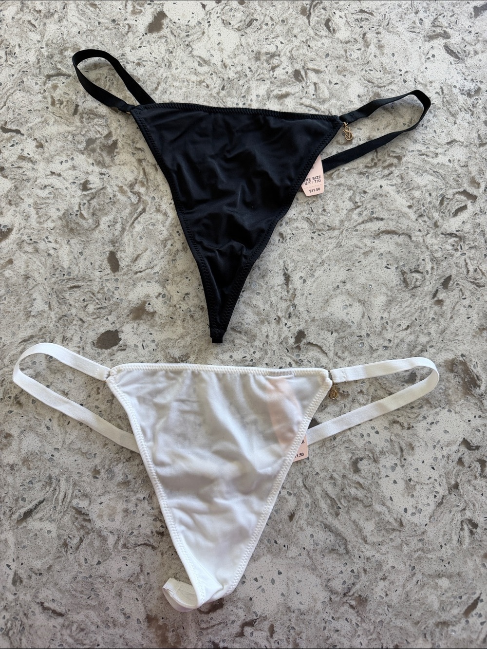 NWT VICTORIA SECRET Black and White Triangle thongs